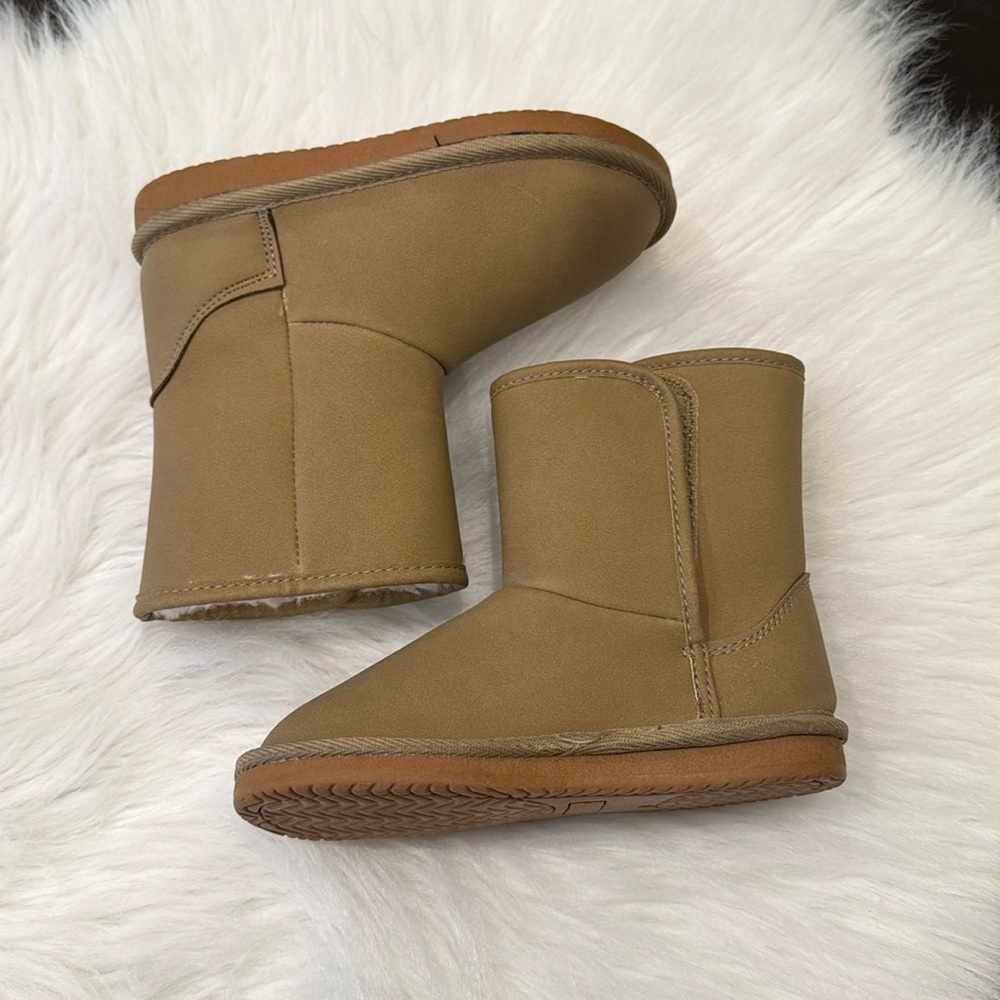 Carter’s boots